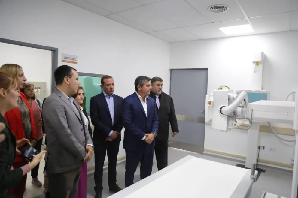 Orrego visitó el hospital de Jáchal e inauguró obras para el fortalecimiento del sistema de salud 