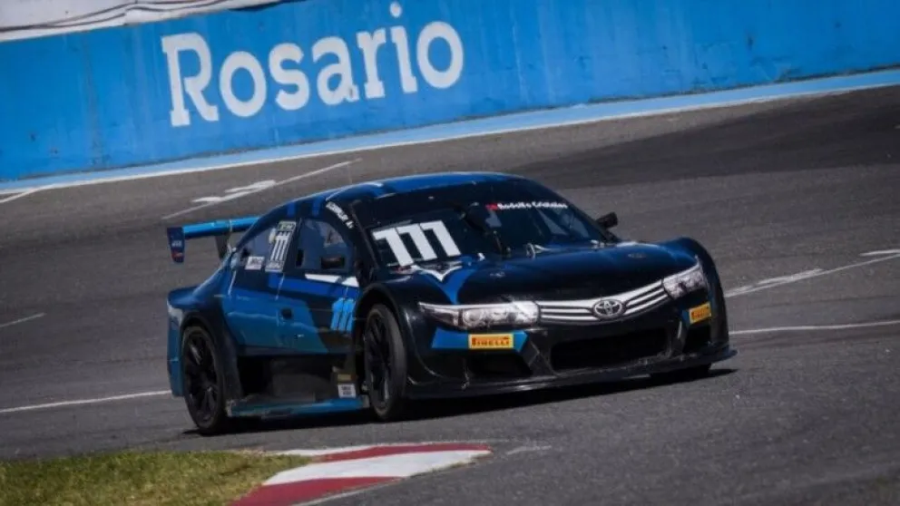 Regreso con victoria para el sanjuanino Ulises Campillay en el Top Race Series