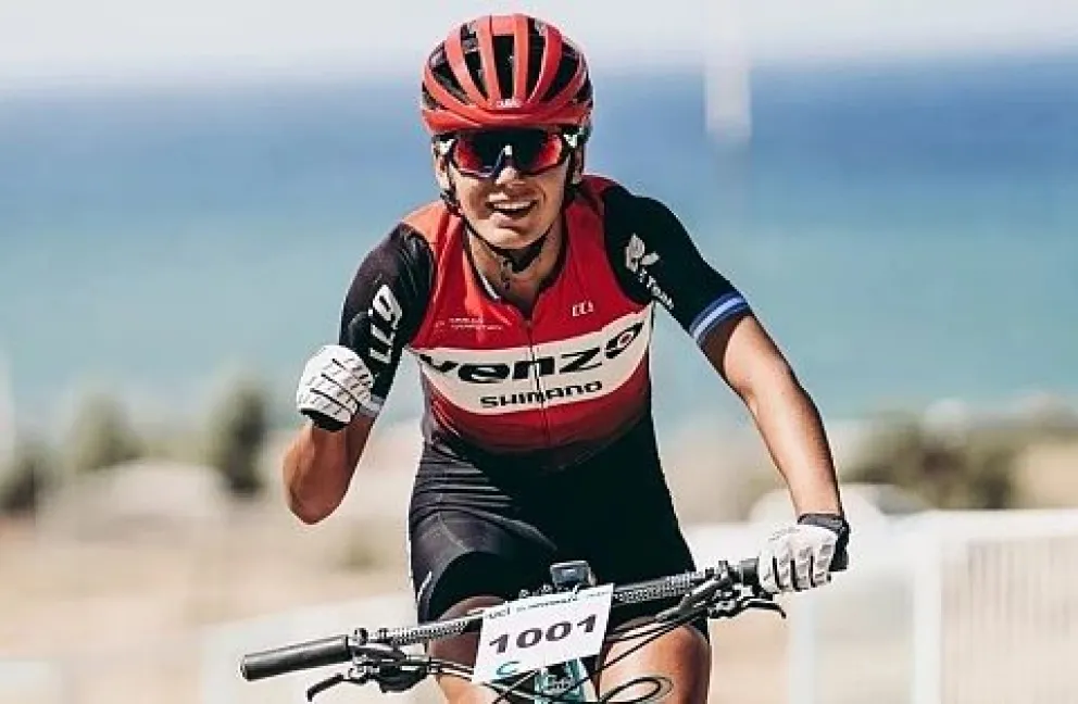 Robaron y agredieron a Inés Gutiérrez, la campeona argentina de MTB