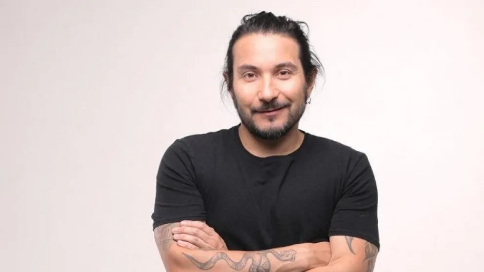 Felipe Avello, humorista chileno, llega a San Juan: “Mis referentes desde niño fueron Les Luthiers, Porcel y Olmedo”