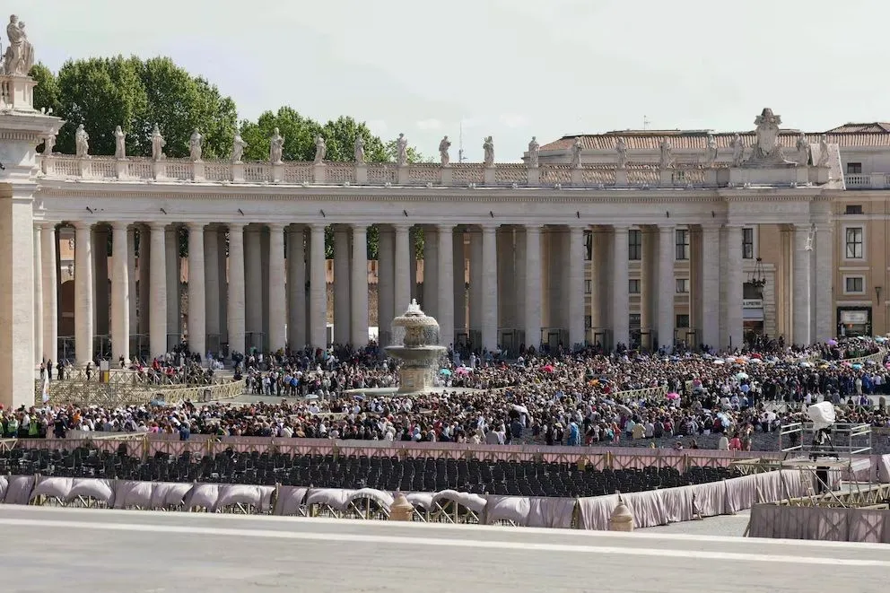 Fuerte operativo en el último adiós al papa Francisco: más de 4000 policías, zona de exclusión aérea y drones