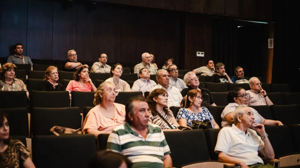 Preparativos. En gestiones anteriores se iniciaron charlas y capacitaciones para empleados públicos que estaban cerca de la edad de jubilarse, con el objetivo de encarar la nueva etapa.