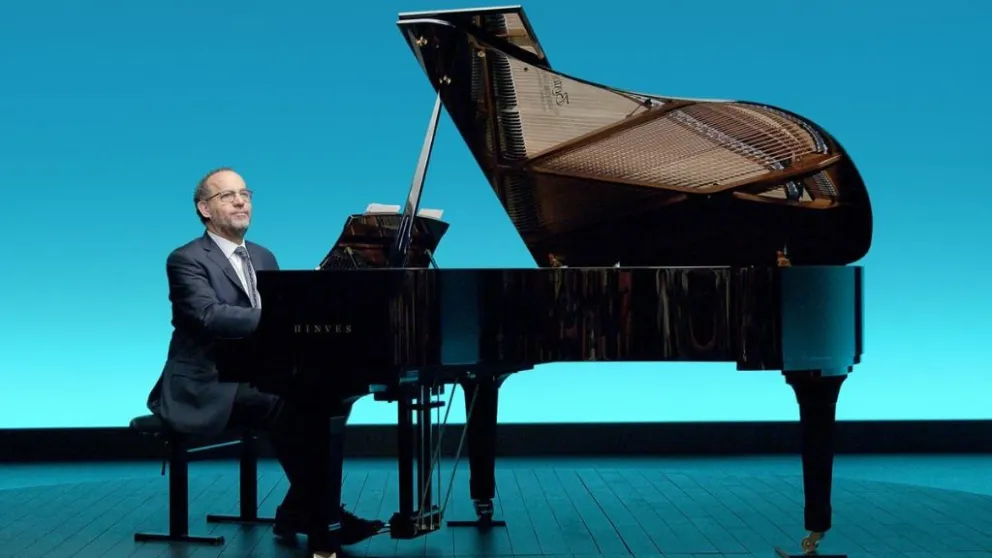 Sergio Feferovich: “Mi momento inolvidable fue cuando el público me ovacionó en mi charla TED”. 