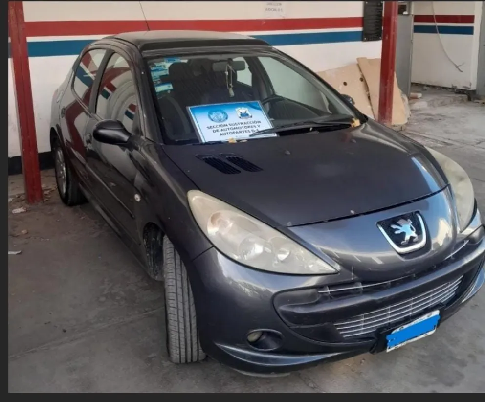 La Policía secuestró cuatro vehículos vinculados a diferentes delitos en distintos puntos de San Juan
