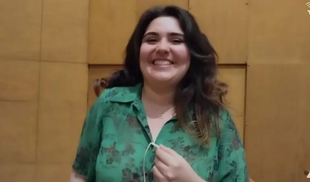 Una sanjuanina emocionó al público en el concierto de Sergio Feferovich. 