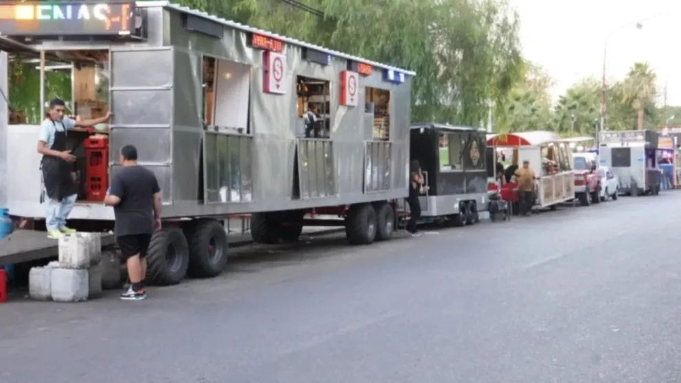 A una semana del anuncio, todavía no se instalan los “vehículos gastronómicos” en la zona del cementerio de la Capital. 