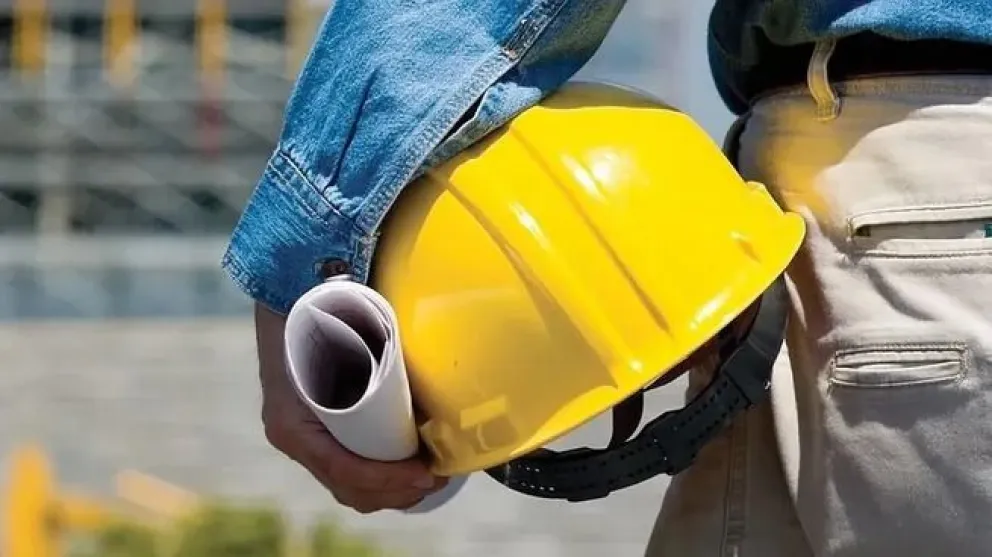 El empleo formal registró una leve mejora en febrero, pero en la era Milei se perdieron 182.000 puestos de trabajo. 