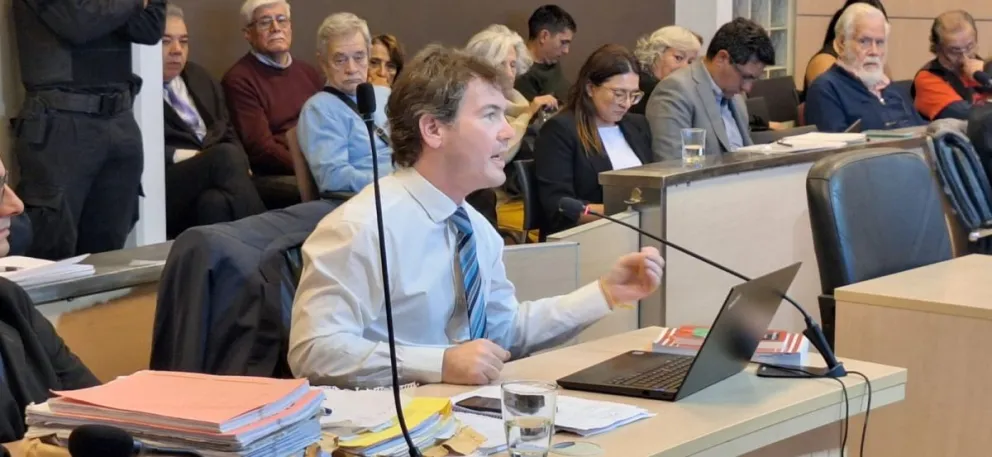 Provocador. El defensor Oficial Esteban Chervin tuvo definiciones que resultaron provocativas. Estuvo acompañado por el defensor coadyuvante Sergio Herrero.