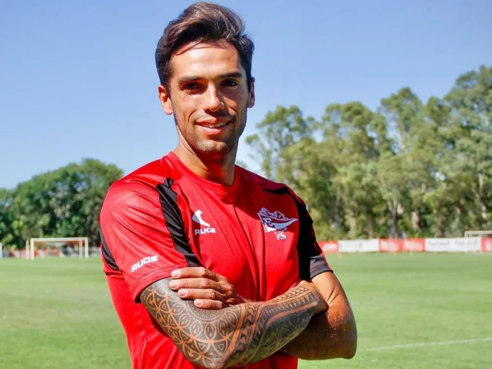 Emmanuel Mas fue parte del plantel de Estudiantes de La Plata. 