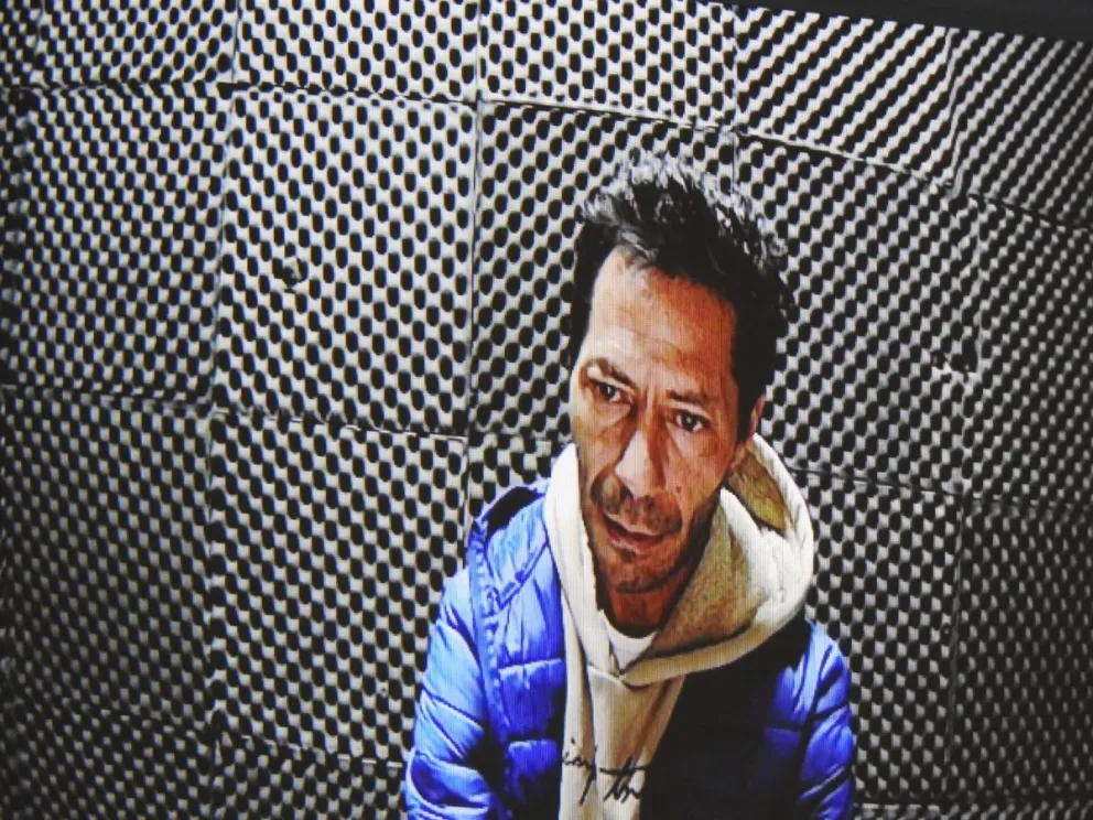 Mariano Tomsig participó de parte de la audiencia (debió retirarse por sentirse mal) desde el SPP. (Fotos 0264Noticias)