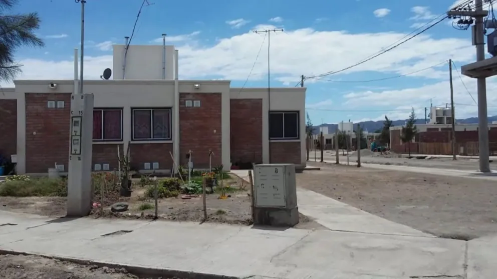 Epicentro. El interior del Barrio Las Moritas, en Caucete, donde fue al ataque a balazos.