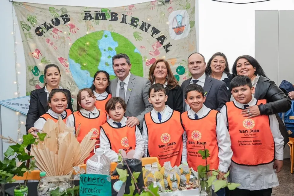 En el Día Mundial del Ambiente, el Gobierno firmó un convenio con una ONG para concretar proyectos solidarios. 