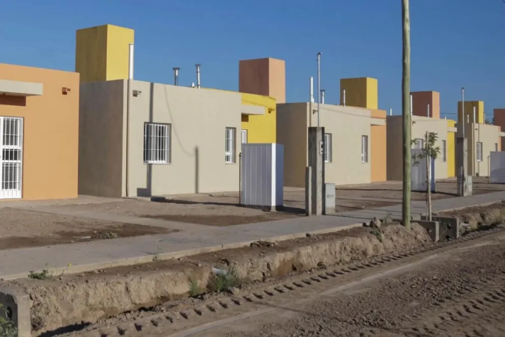 En el primer día, el 92% de los inscriptos en el próximo sorteo del IPV lo hizo en Capital, Chimbas y Rawson. 