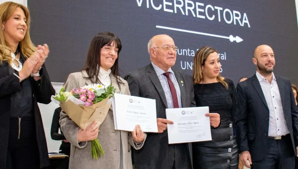 Inicio. Tadeo Berenguer y Andrea Leceta fueron ayer proclamados como rector y vice por las autoridades de la Junta Electoral de la UNSJ. También recibieron sus diplomas los decanos y vicedecanos electos. En el encuentro, se confirmó el futuro gabinete.