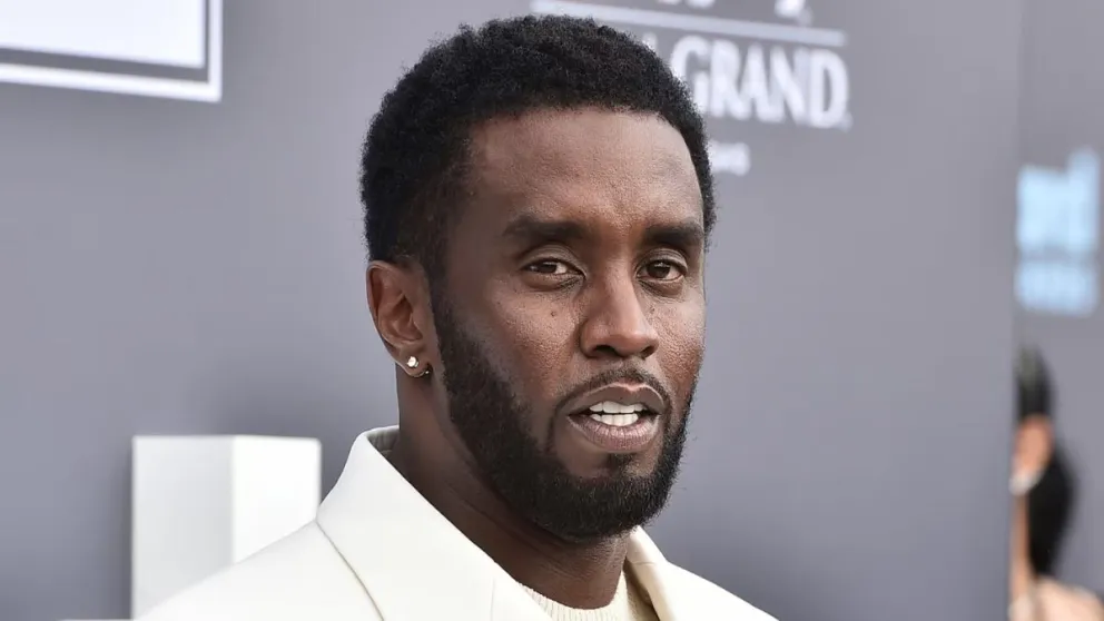 Diddy enfrenta horas decisivas: el jurado definirá si queda preso por las fiestas salvajes que hacía. 