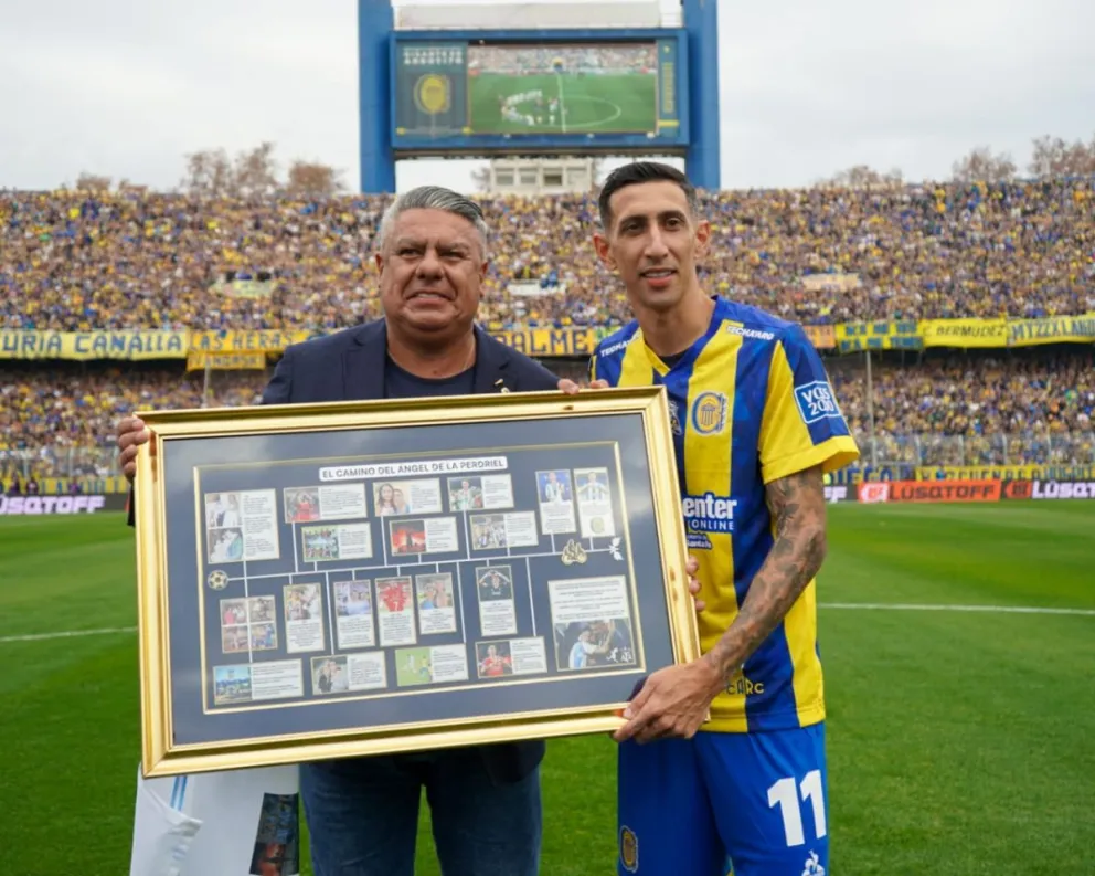 Atracción. La vuelta de Ángel Di María a Rosario Central potenció la idea de Chiqui Tapia de la vuelta de los visitantes para que todos los hinchas puedan disfrutar al campeón mundial en Qatar.
