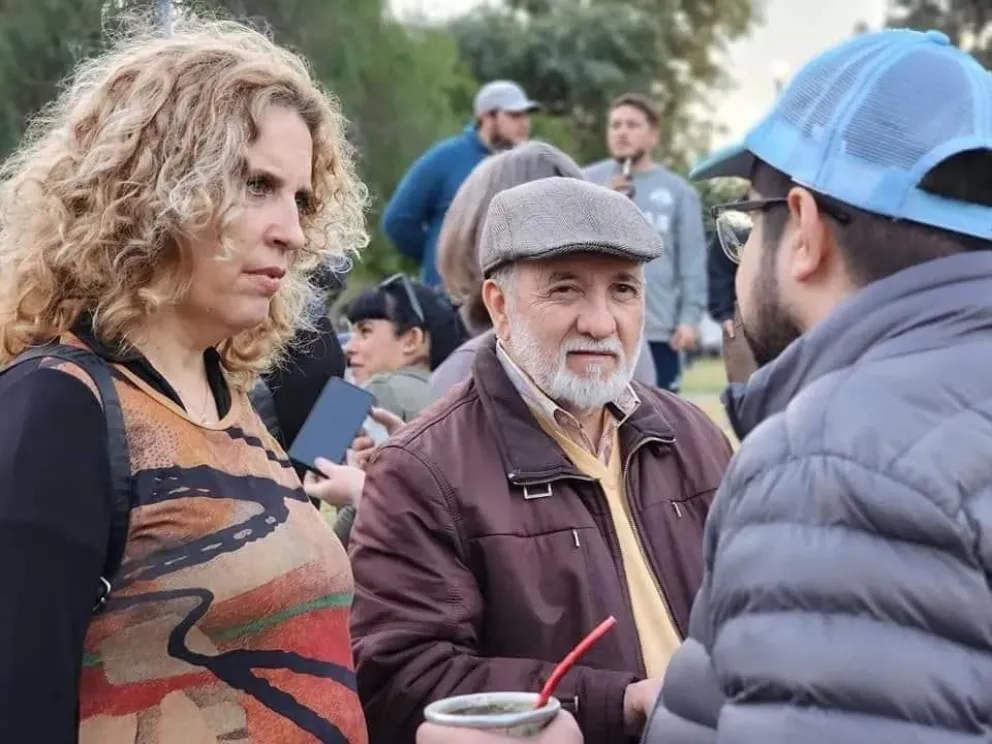 Dupla. Guillermo Belascoain presidirá el Frente Grande, mientras que Laura Garcés continuará como vice. En la foto, durante la campaña por las elecciones nacionales de 2023.
