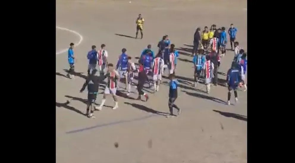 Gentileza: 'Línea de cuatro'