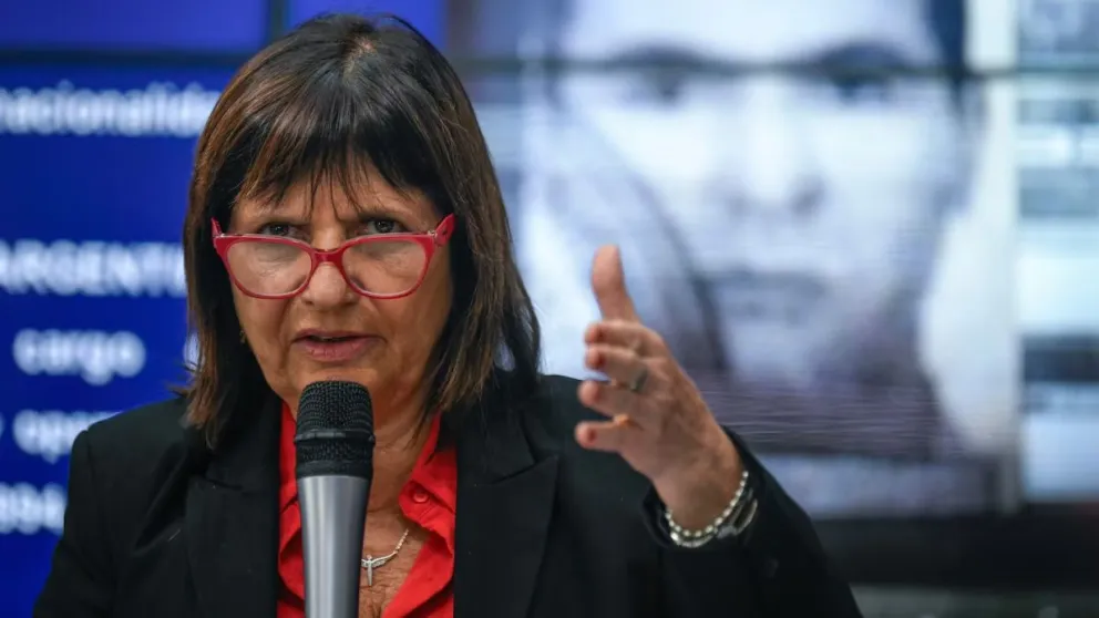 Fuerte crítica de Bullrich a los gobernadores que se aliaron contra Milei: “Es un kirchnerismo suplente”. 