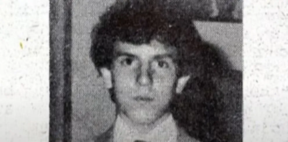 Quién es el principal sospechoso en el caso del cadáver hallado al lado de una casa de Cerati. 