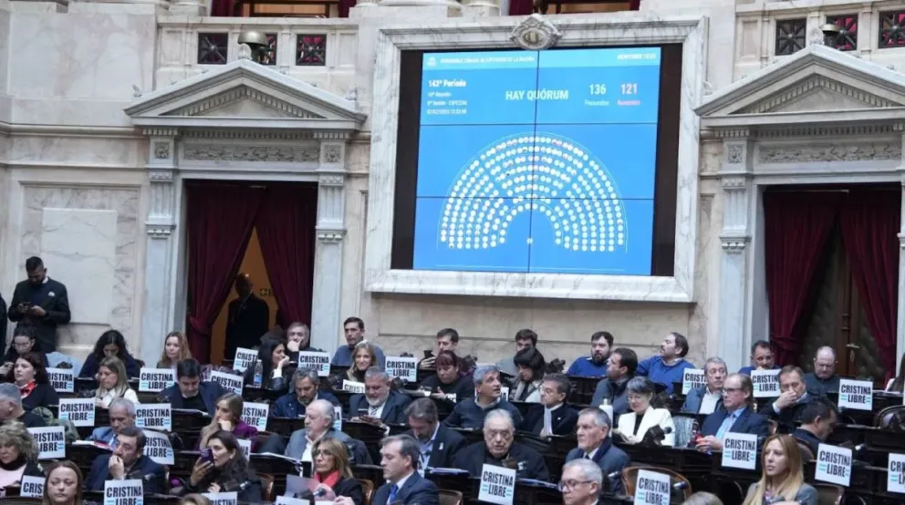 Diputados: la oposición acelera para revertir los vetos de Milei a la suba de las jubilaciones y discapacidad. 