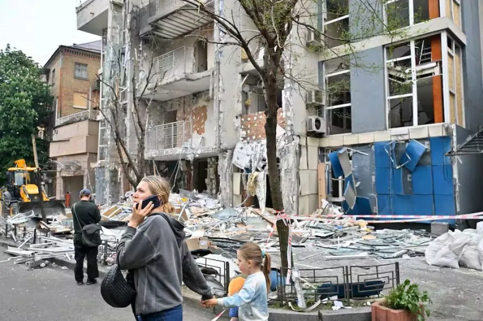 Rusia realizó un brutal ataque en Kiev con drones y misiles que dejó al menos 10 muertos y 48 heridos.