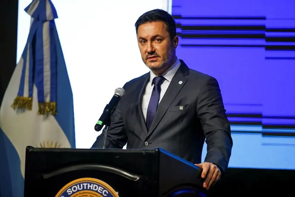 Los nombres que suenan para suceder a Luis Petri en el Ministerio de Defensa cuando asuma como diputado.