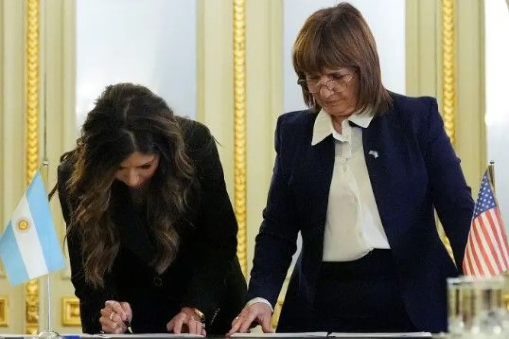 La secretaria de Seguridad, Kristi Noem, y la ministra Patricia Bullrich, habían firmado en julio el principio de acuerdo.