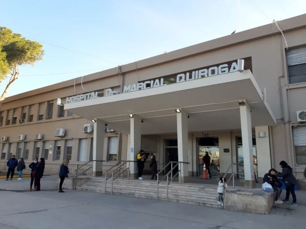 La mamá de la nena que murió en el incendio de 25 de Mayo fue trasladada a Terapia Intensiva y su estado es grave. 