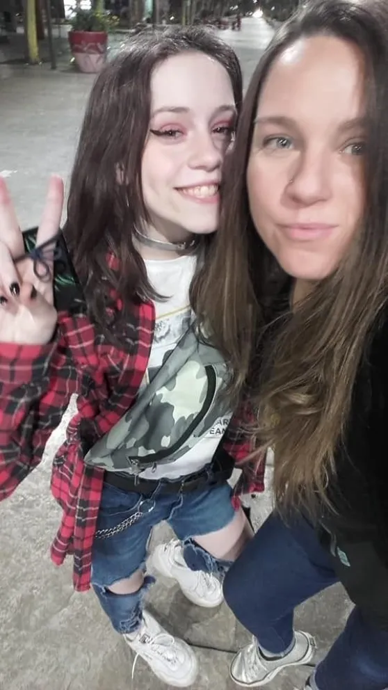 Denunciaron por acoso en redes a la madre de la cantante sanjuanina que habló de bullying