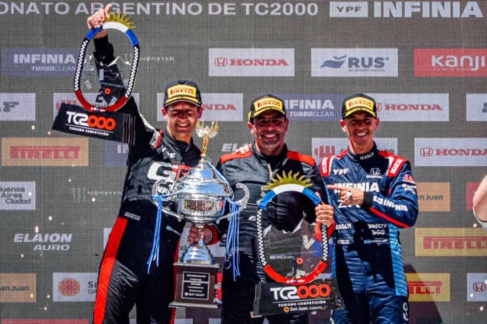 Gabriel Ponce de León se quedó con la final del TC2000 en el Autódromo El Zonda. 