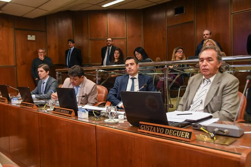 Decisivo. La bancada bloquista cuenta con cuatro diputados: Luis Rueda, Gustavo Deguer, Miguel Atampiz y Federico Rizo.