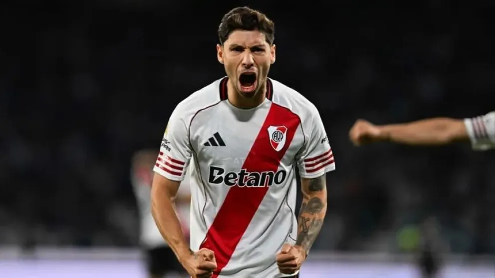 River Plate se impuso por 2 a 0 con goles de Gonzalo Ariel Montiel y Maximiliano Eduardo Meza.