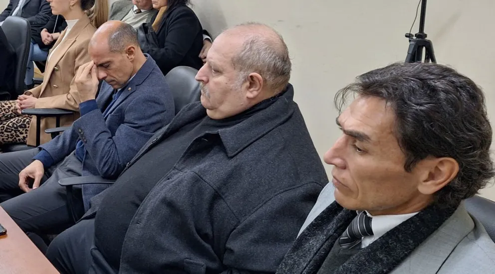 Disputa. Los abogados de Fiscalía de Estado (Ricardo Lorenzo, Claudio Herrera y José Freifer) sostienen que deben intervenir como querellantes en los casos de amenazas de bomba, mientras que Fiscalía se ha opuesto. Define la jueza Parra.