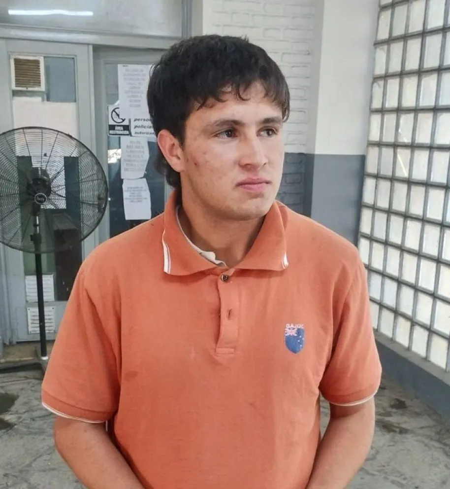 Él es Agustín Álvarez, detenido por ingresar a una vivienda en Santa Lucia y robar un celular.