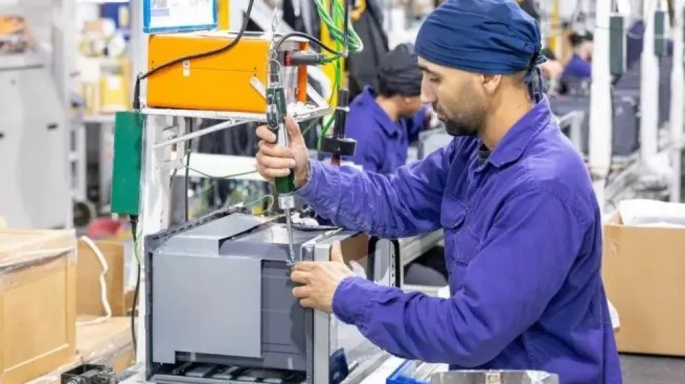 Javier Milei impulsa una reforma laboral hecho por Romina Diez. 