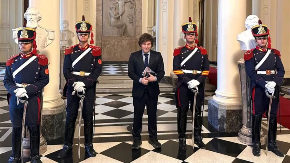 Milei recibe a los gobernadores para reabrir el diálogo y sumar apoyos a sus reformas. 