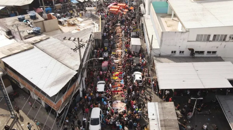 Río de Janeiro bajo la lupa: crecen las dudas sobre la identidad de los muertos en el operativo antinarco. 