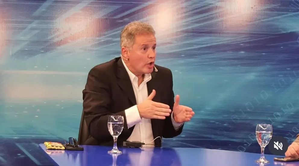 El titular de Europa Coaching, Carlos Fernández Gámez, viajó a España y se someterá a juicio el miércoles que viene. 