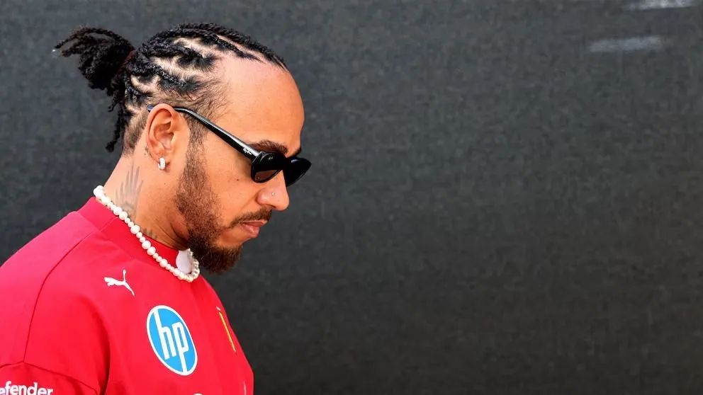 Impacto en la F1: Ferrari no le renovaría el contrato a Hamilton y buscaría reemplazarlo con otra figura. 