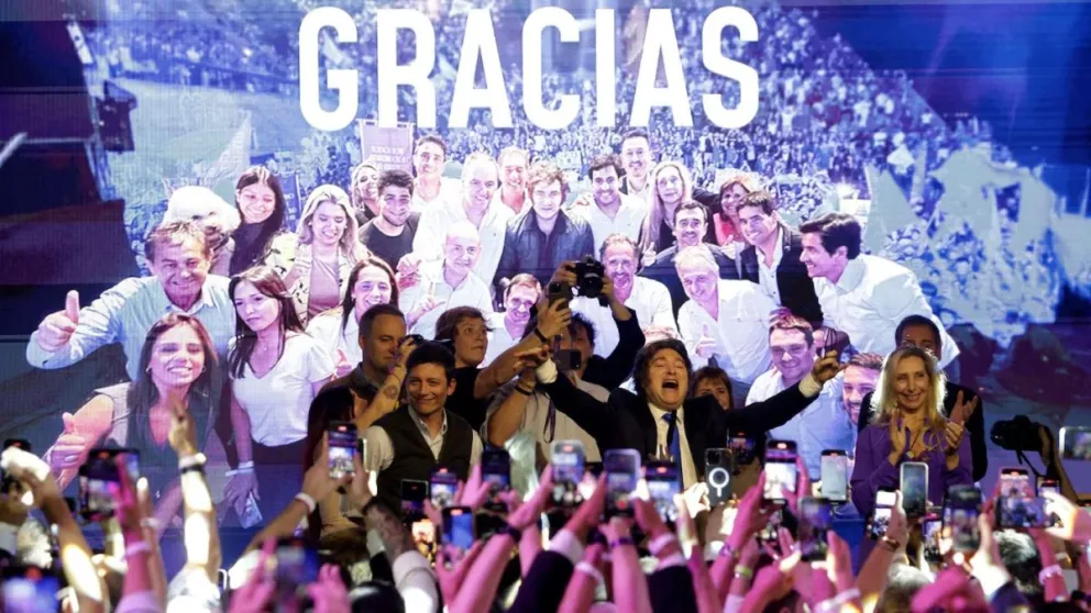 Milei recibirá a los diputados y senadores electos de LLA para afianzar su plan de reformas en el Congreso. 