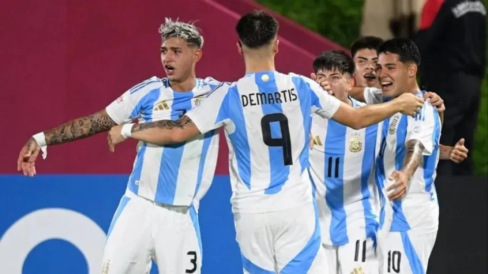 La Selección Argentina Sub 17 enfrenta a Túnez en busca de otro triunfo en el Mundial. 