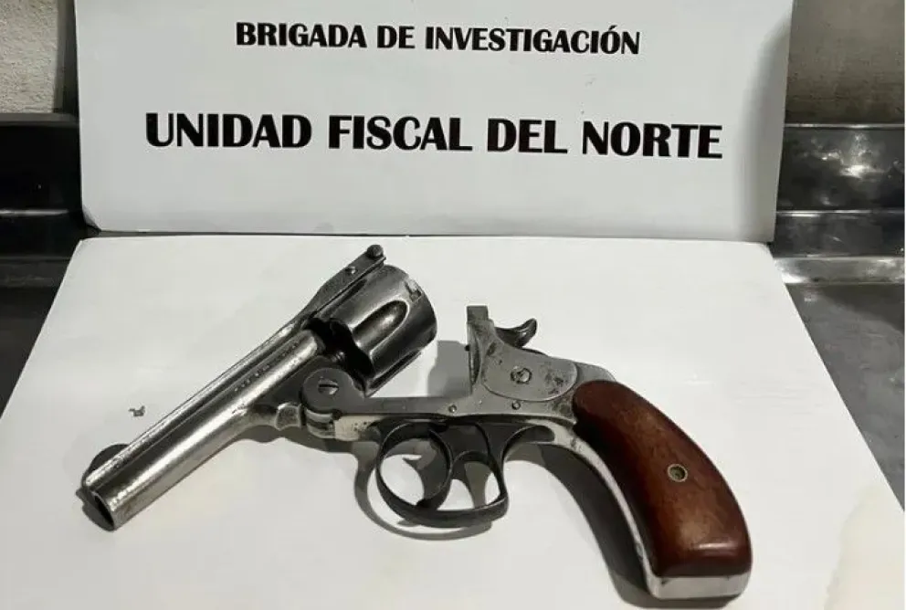 Secuestro. El revólver calibre 38 que tenía el comerciante en su casa de Jáchal.
