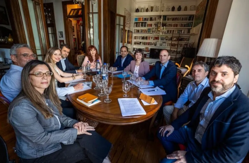 El encuentro de Cristina Kirchner con los nueve economistas.