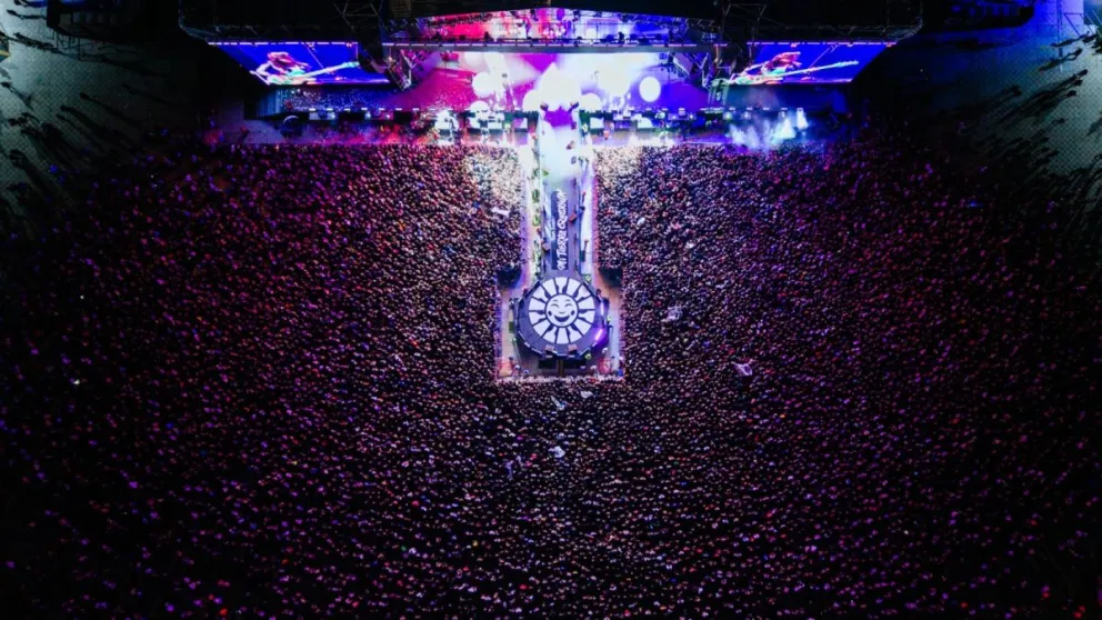 Bicentenario llenó en la segunda jornada de los shows.