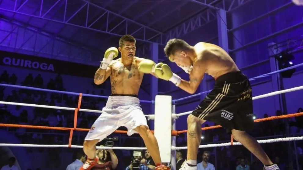 A fondo. El Pacman Fernández, a la izquierda, buscará otra corona en su trayectoria profesional.