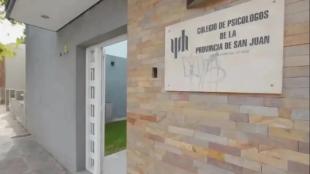 Alertan sobre una mujer que ejerce la psicología sin matrícula en San Juan. 
