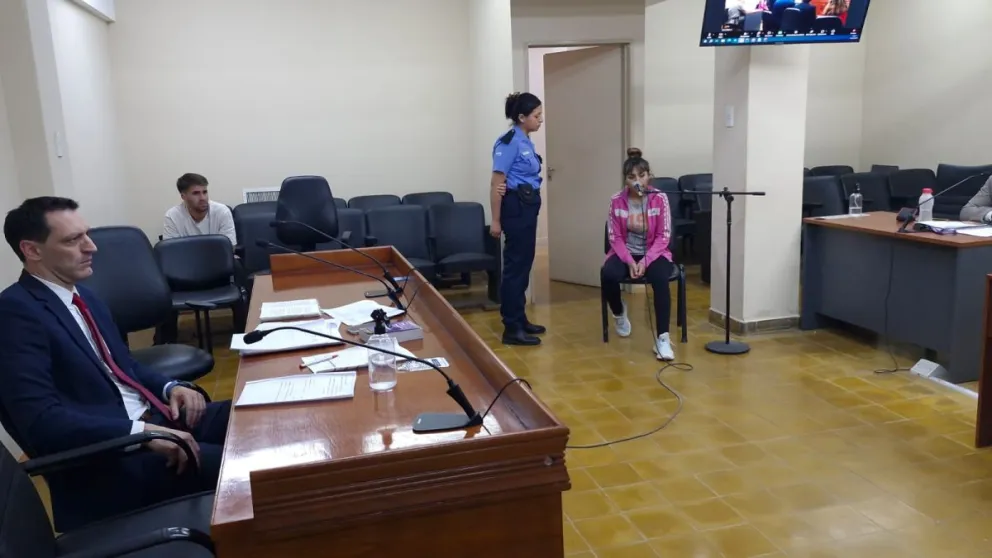 Brisa Milagros Flores, durante la audiencia (FOTO: 0264 Noticias)