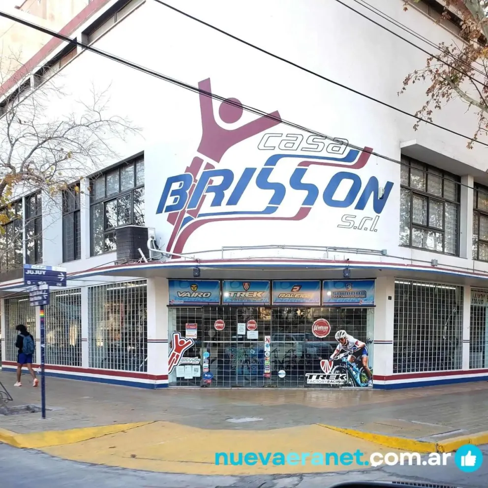 El comercio donde se compró la costosa bicicleta, Casa Brisson.