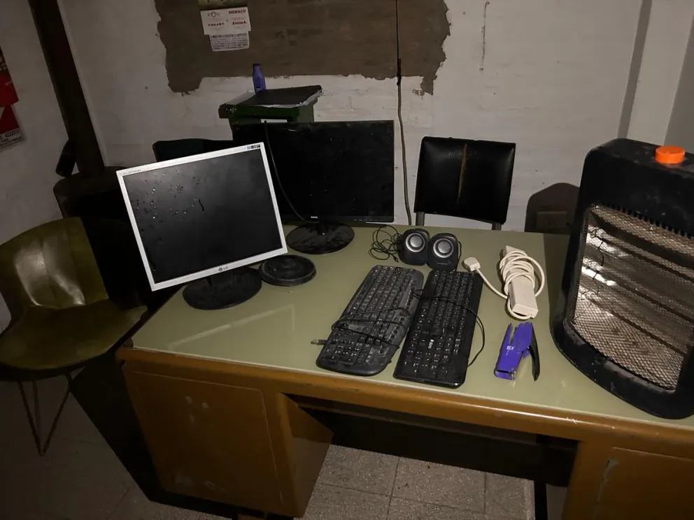 Detuvieron a tres ladrones que intentaron robar en una casa: dos son menores